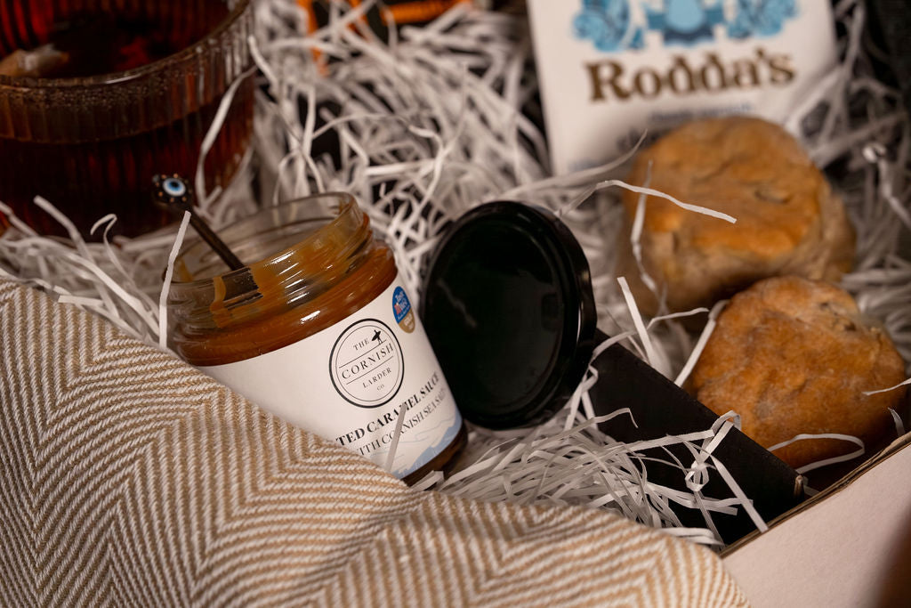 Apple & Caramel Cream Tea for 4