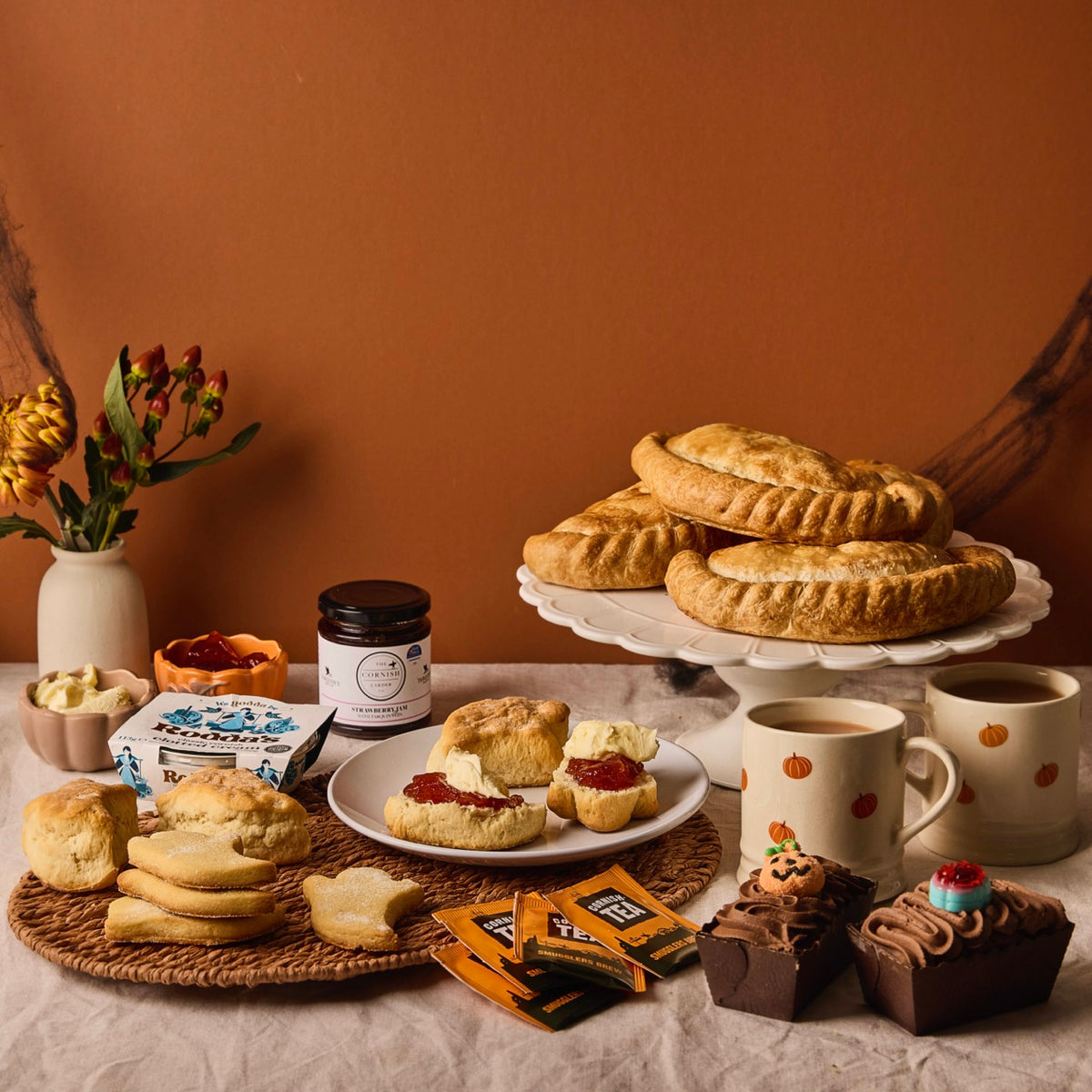 Halloween S-cream Tea & Pasties Hamper for 4