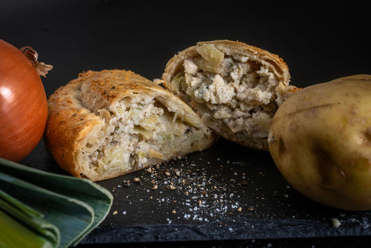 Creamy Chicken & Leek Pasty (6 Pasties)
